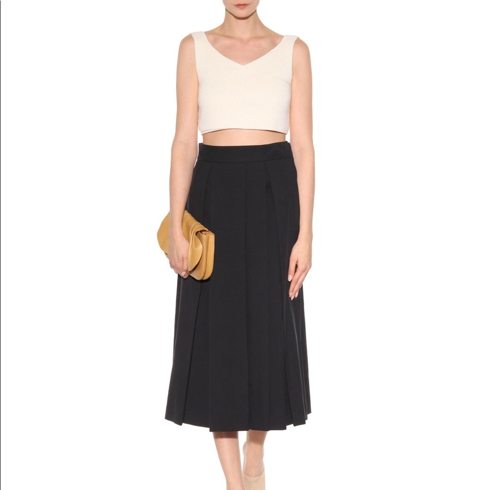 the row drew top (tank with ribbons)